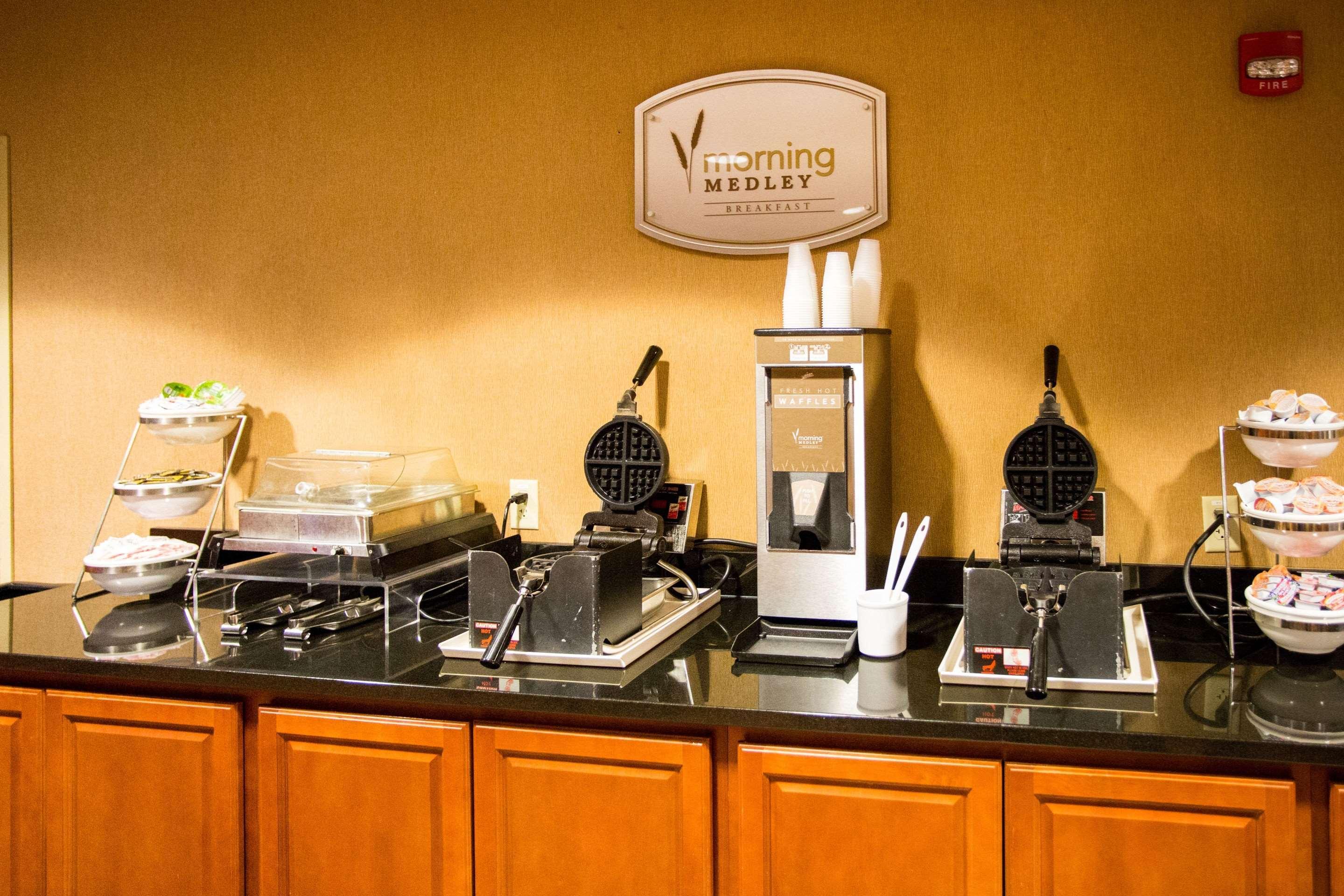 Sleep Inn & Suites Conference Center Eau Claire North Union Zewnętrze zdjęcie