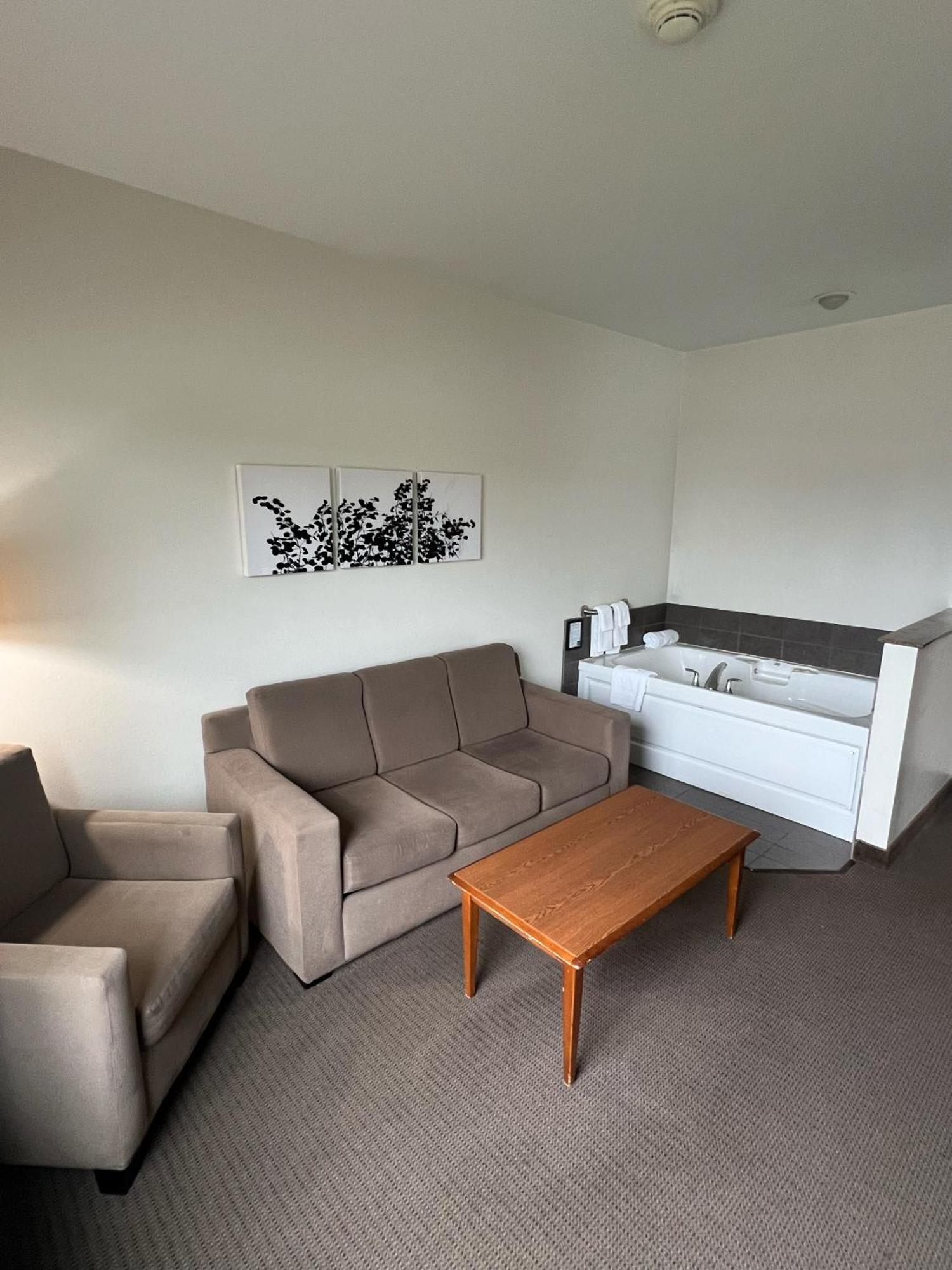 Sleep Inn & Suites Conference Center Eau Claire North Union Zewnętrze zdjęcie